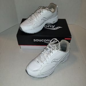 Saucony Women's Grid Omni Walker Sneaker